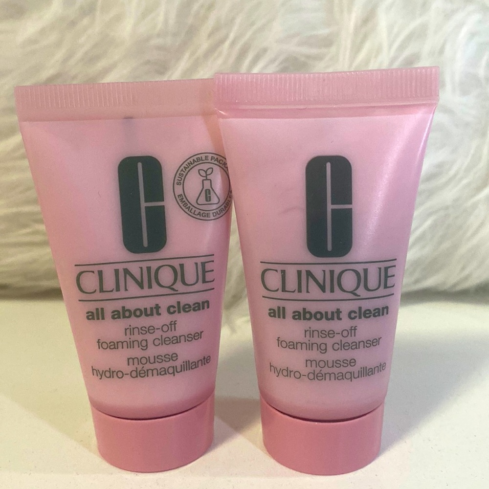 CLINIQUE ALL ABOUT CLEAN FOAM CLEANSER